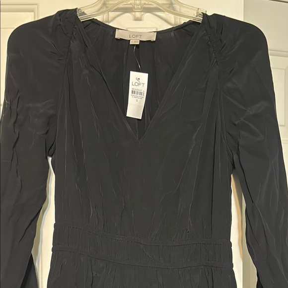 LOFT Black Ribbed Ruffled V-Neck Dress - Picture 3 of 4